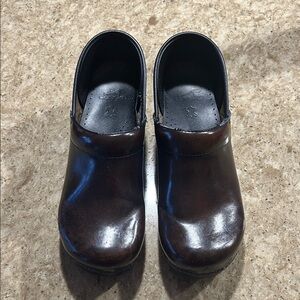 Dansko Women's Brown Leather Mules